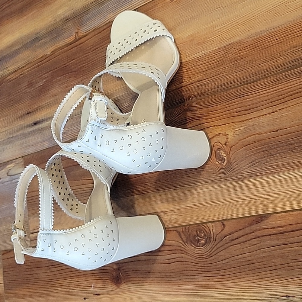 Botkier Gemi Sandal New Without Box - image 8